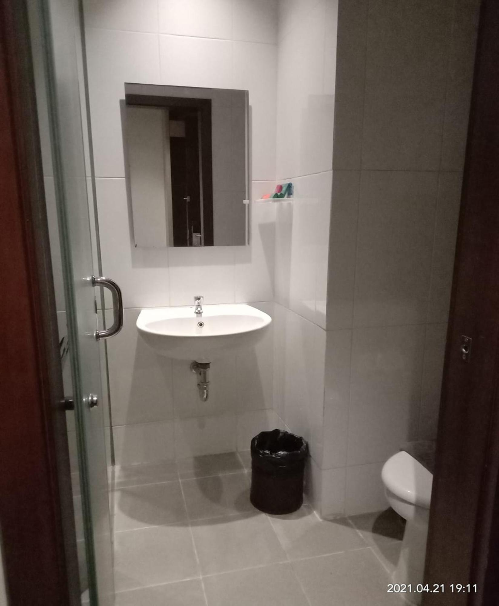 Hotel 88 Itc Fatmawati Jakarta By Wh Exterior foto