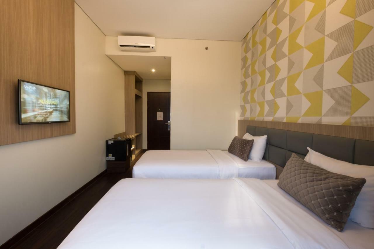 Hotel 88 Itc Fatmawati Jakarta By Wh Exterior foto